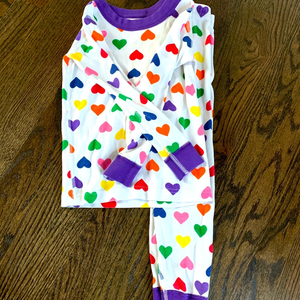 L-o-v-e. Hanna Andersson hearts! Size4